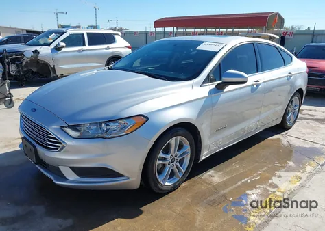 2018 Ford Fusion Hybrid Se z USA, uszkodzony, nr VIN 3FA6P0LU9JR103557